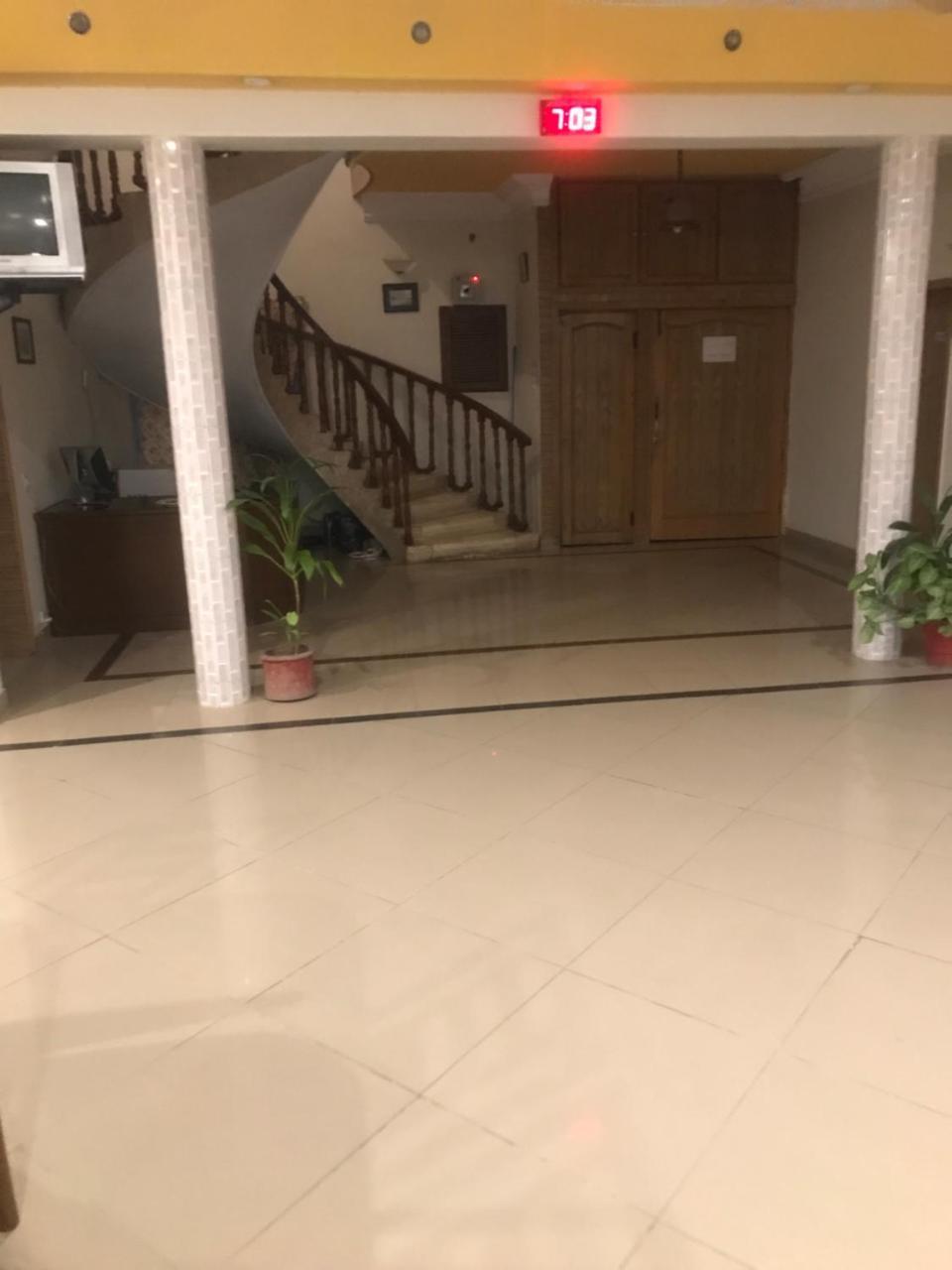 New Shelton Guest House Islamabad Luaran gambar