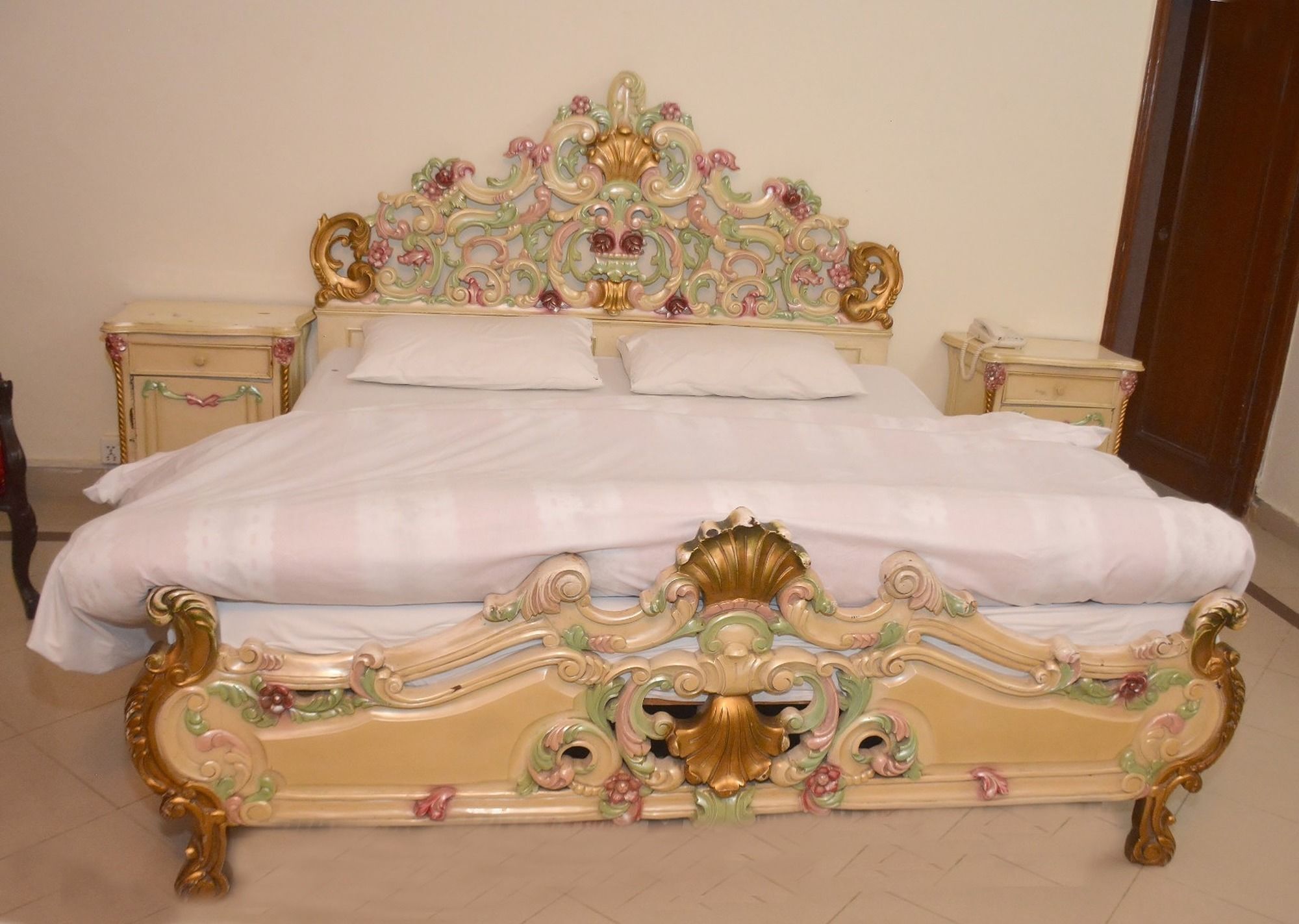 New Shelton Guest House Islamabad Luaran gambar