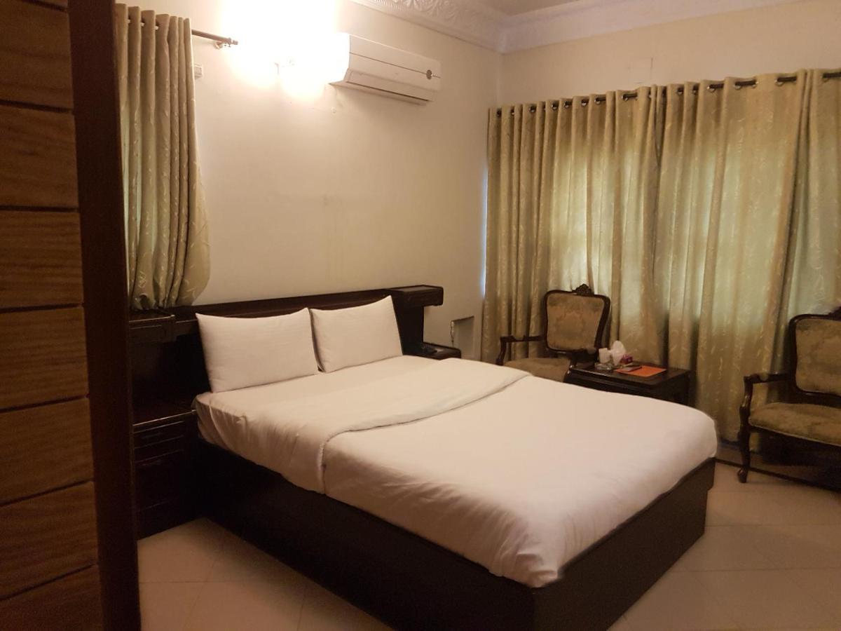 New Shelton Guest House Islamabad Luaran gambar